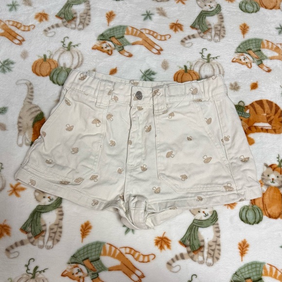 PacSun Cream Shorts with Tan Accents - Picture 1 of 3